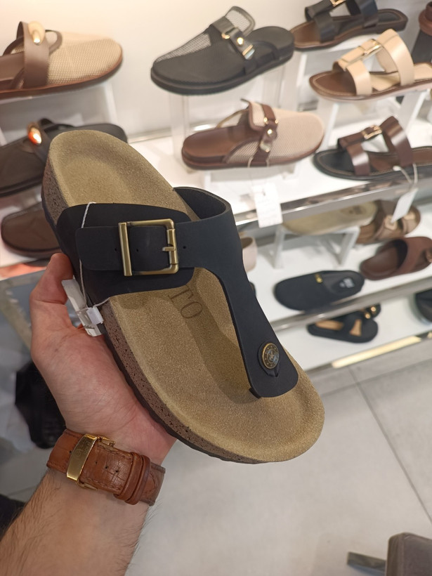 صندل بیرکن اشتوک لا انگشتی