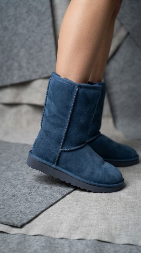 آگ ugg بلند
